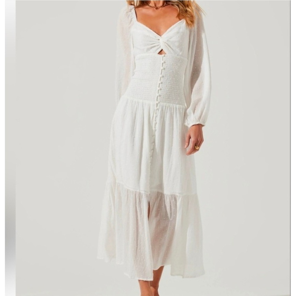 New ASTR the Label White Twist Bust Smocked Clip Dot Long Slv Midi Dress Medium